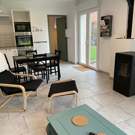 Aux Fines Bulles Gite Et Chambres D Hotes Neuve-Maison Exterior foto