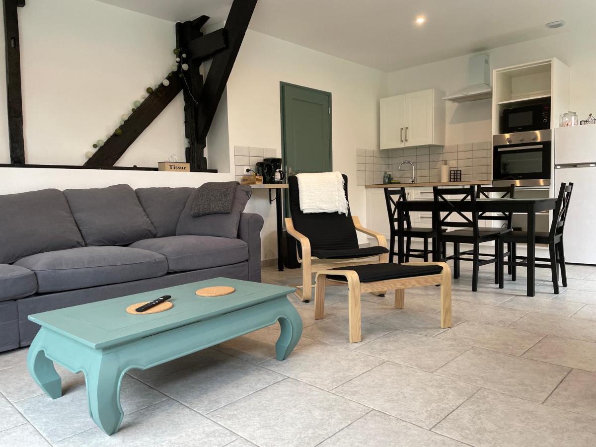Aux Fines Bulles Gite Et Chambres D Hotes Neuve-Maison Exterior foto